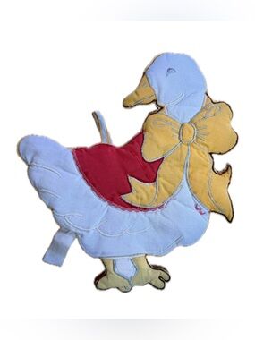 Vintage Duck Potholder Applique Quilted Cottagecore Kitchen Decor 9x8.5”